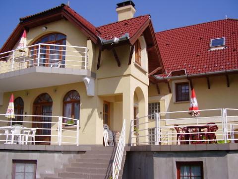 Венгрия, Балатон, пансионат с рестораном Catering Hotel, Цена : 330.000 EUR (продажа)