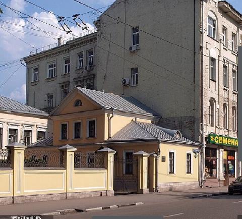 Москва, Пятницкая ул., д. 15, здание площадь 1030,1 кв.м, Цена : 190.568.500 руб. (продажа)
