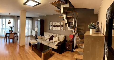 Дуплекс площадью 175,4 кв.м в центре Нетании, Израиль, Цена : 525.000 $ (продажа)