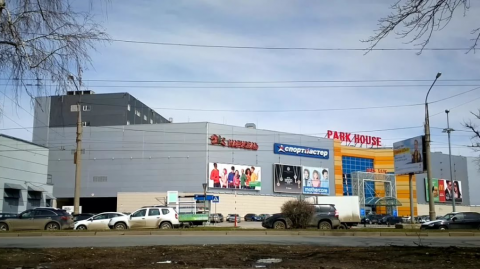 Самара, Промышленный р-н, Московское шоссе, д. 81 "Б", здание площадь  28 683 кв.м. Цена : 1.107.517.897 руб. (продажа)