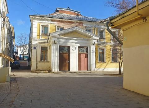 Москва, пер-к Б. Спасоглинищевский, дом 3, ст 3, нежилое здание 595,1 кв.м, Цена : 184.513.135 (продажа)