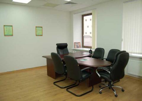 Москва, Семеновская площадь, 7,офисные площади,Цена : 3000 $ /м2 (продажа)
