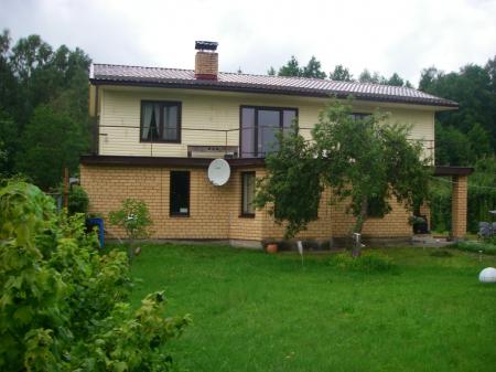 Латвия, Рига,  ул. Межсету Дарзс, 129, коттедж , Цена : 70.000 EUR  (продажа)