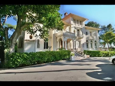 Франция, Босолей, вилла, площадь 380 кв.м, Цена : 3.500.000 EUR (продажа)