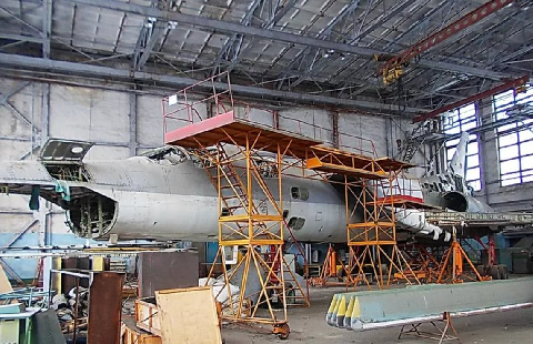 г. Хабаровск, шоссе Восточное, д. 39, «12 авиационный ремонтный завод »  6 994,3 кв.м, Цена : 343.671.000 руб. (продажа)