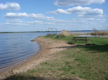 Новгородская обл, Демянский р-н, д. Кривая Клетка, участок. Цена: 350.000 руб. (продажа)