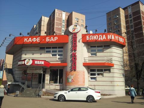 Москва,пересечение Перовской улицы и улицы Лазо, нежилое здание , ОП = 406 кв.м, Цена : 1.300.000/мес (аренда)
