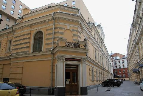 Центральные “Китайские” бани 1891г. Москва, проезд Театральный, дом 3, стр. 4 нежилое здание площадь 4729 кв.м. Цена : 826.815.360 руб. (продажа)
