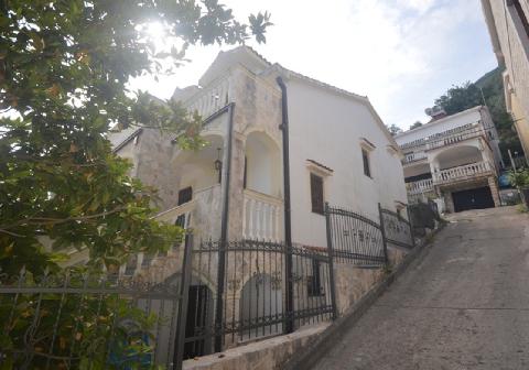 Черногория (Crna Gora), Котор, Столив, вилла 104 кв.м, Цена : 690.000 EUR (продажа)