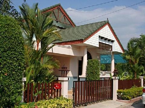 Таиланд, Паттайя, дом  ОП = 193  кв.м, Цена : 142.500  EUR (продажа)