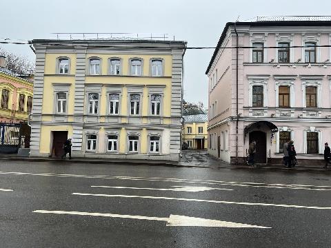 Москва, ул. Воронцово Поле, дом 11, стр.1,3,5.  нежилые здания  835,7кв.м, Цена : 158.569.623 руб. (продажа)
