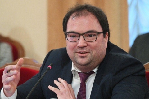 Дать возможность иметь еще копию цифрового паспорта, которую можно в виде QR-кода показать на телефоне
