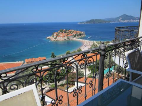 Черногория, Святой-Стефан, VIP апарт-отель 245 кв.м, Цена : 650.000 EUR  (продажа)