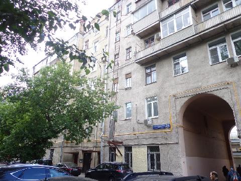 Москва, ул. Дорогомиловская Большая, д. 11, нежилое помещение  353,3 кв.м, Цена : 39.953.000 руб.  (продажа)