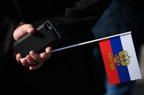 Документ обязывает с 1 июля следующего года предустанавливать российское ПО на отдельные виды устройств.