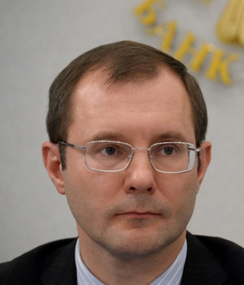 ЦБ опубликовал проект указания, которое расширяет право фондов самостоятельно инвестировать средства пенсионных резервов без привлечения управляющих компаний.
